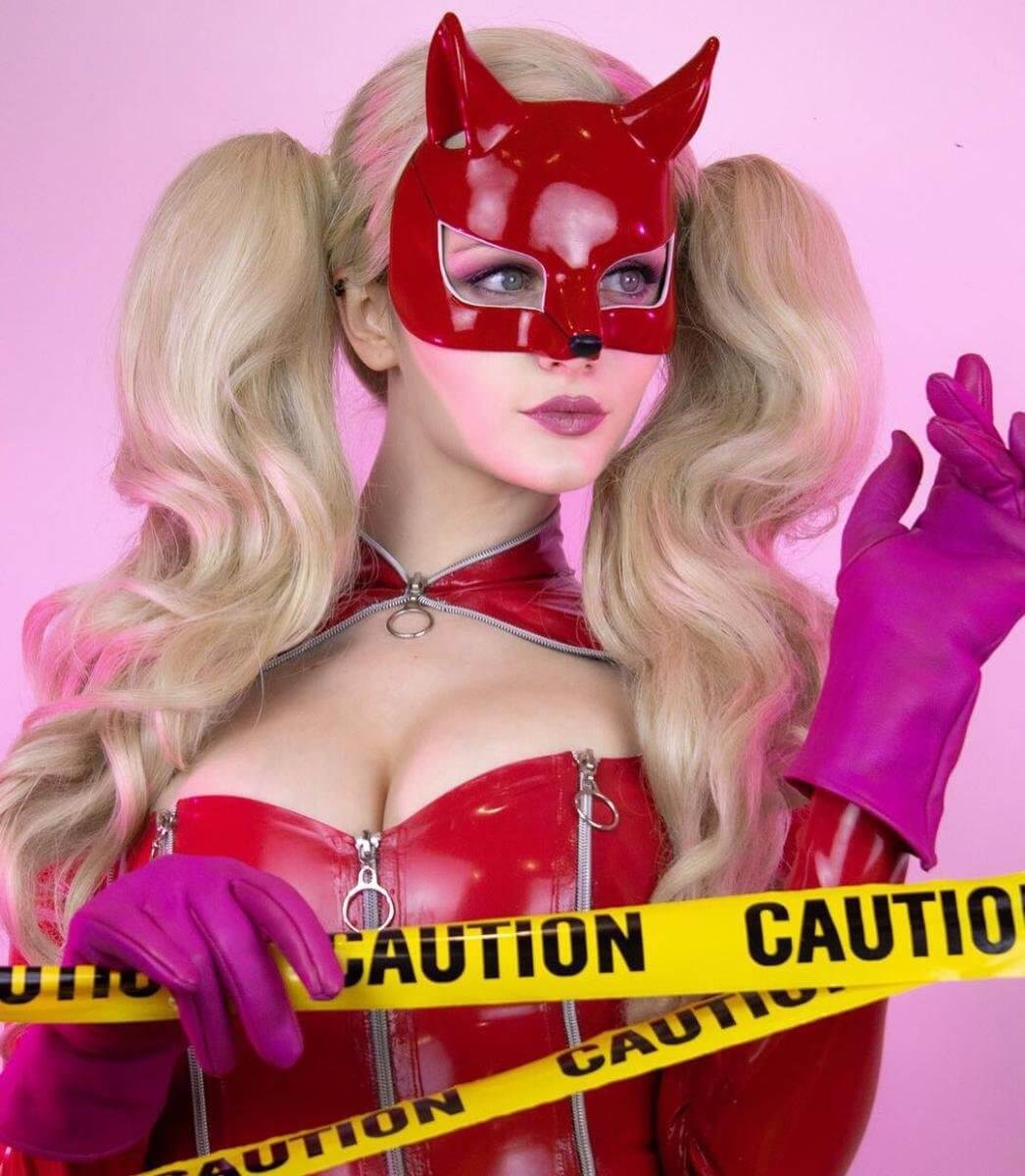 Модель Влада "Tniwe" Крастофски в образе Анн Такамаки из Persona 5