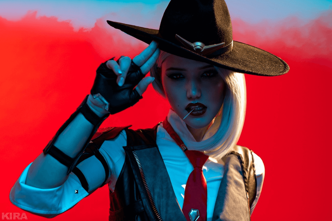 Модель Лада Люмос в образе Эш из Overwatch. Фотограф Кира.